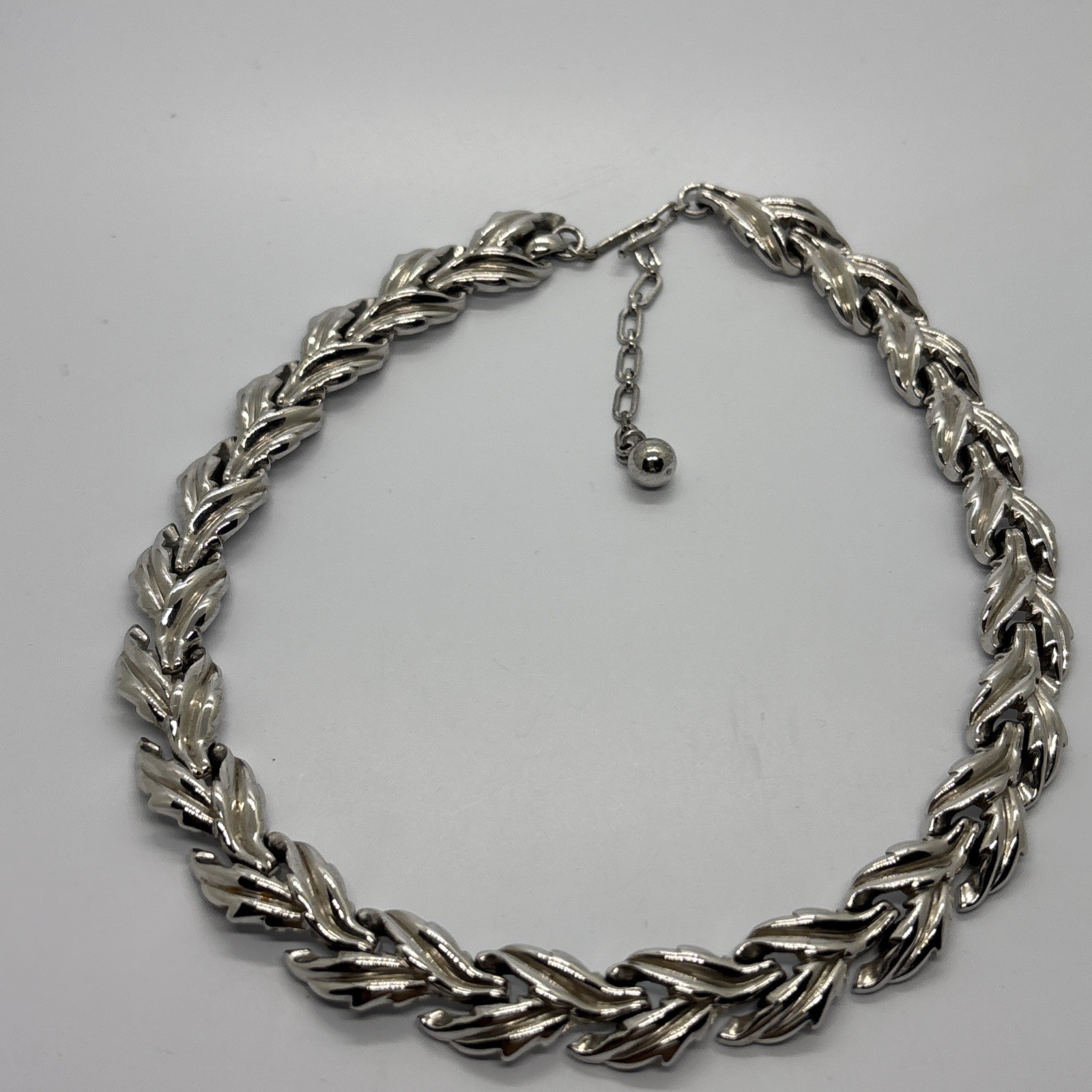Choker Necklace Silver Tone Trifari Patent Pending Leaf Vintage Mid Century