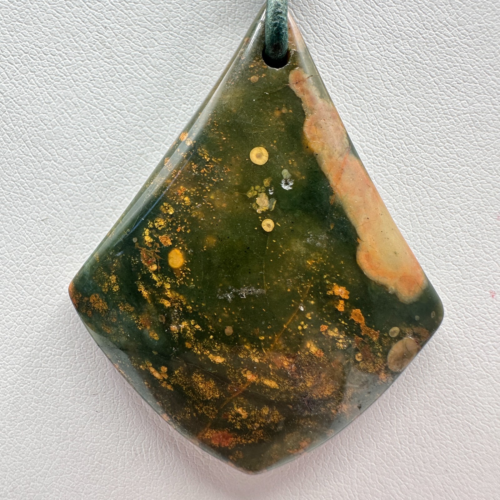 Vintage 90s Green Lozenge Jasper Pendant Necklace Rustic Tone Women’s Jewelry