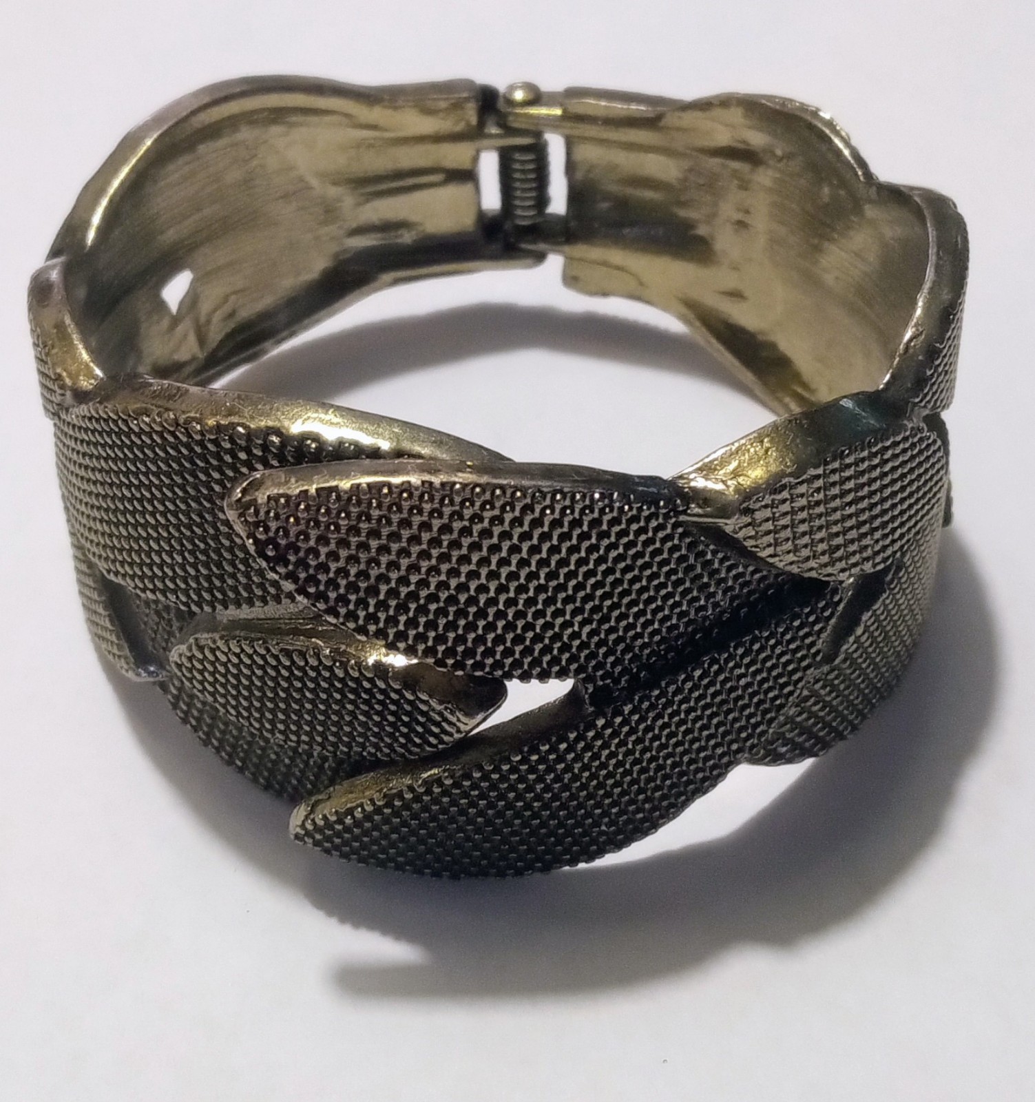 Vintage Hinged Clamper Design Leaf Motive Bracelet Silver- Goldish Tone
