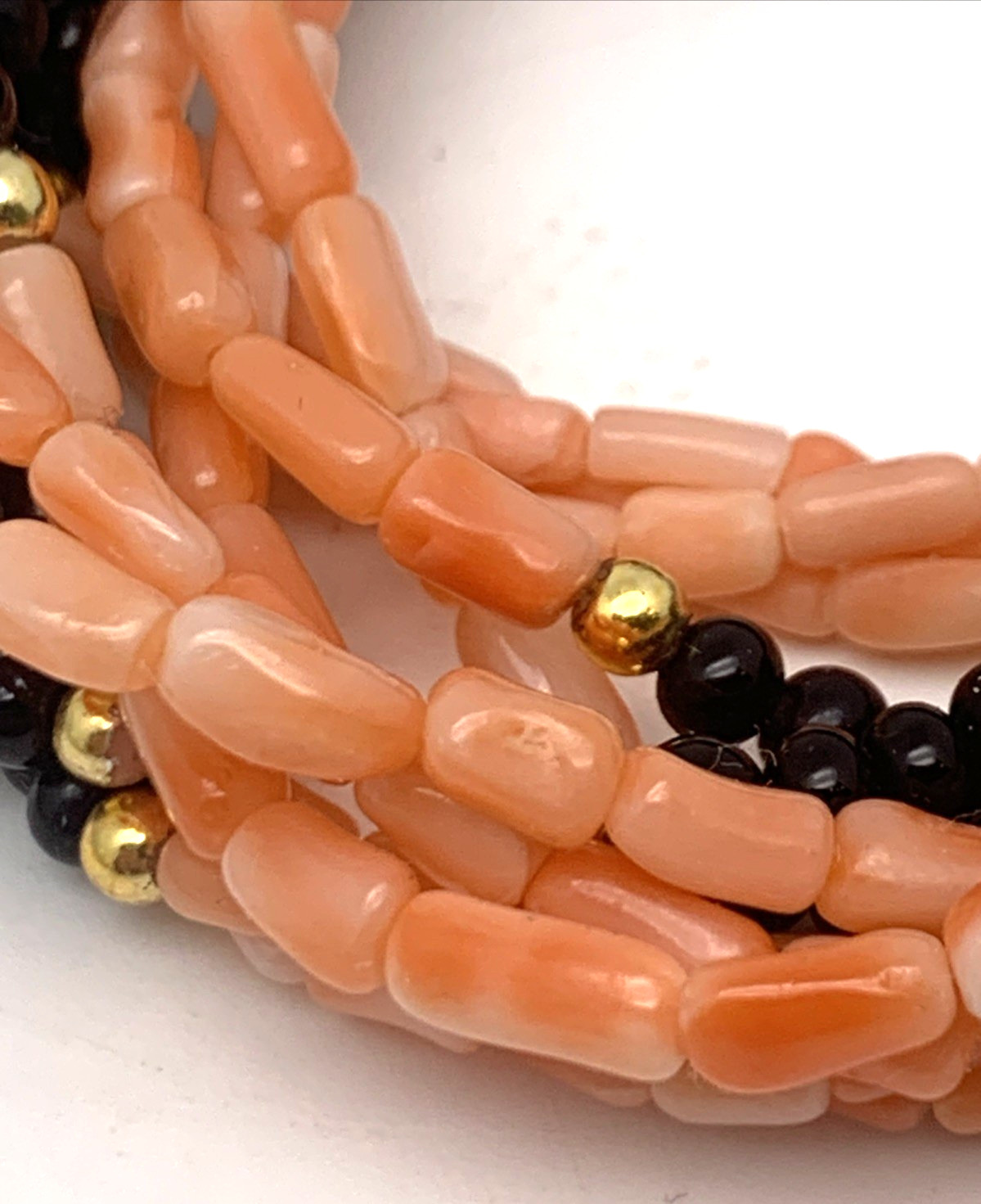 Vintage Twisted 3 Strand Coral & Onyx Beaded 30″ Necklace