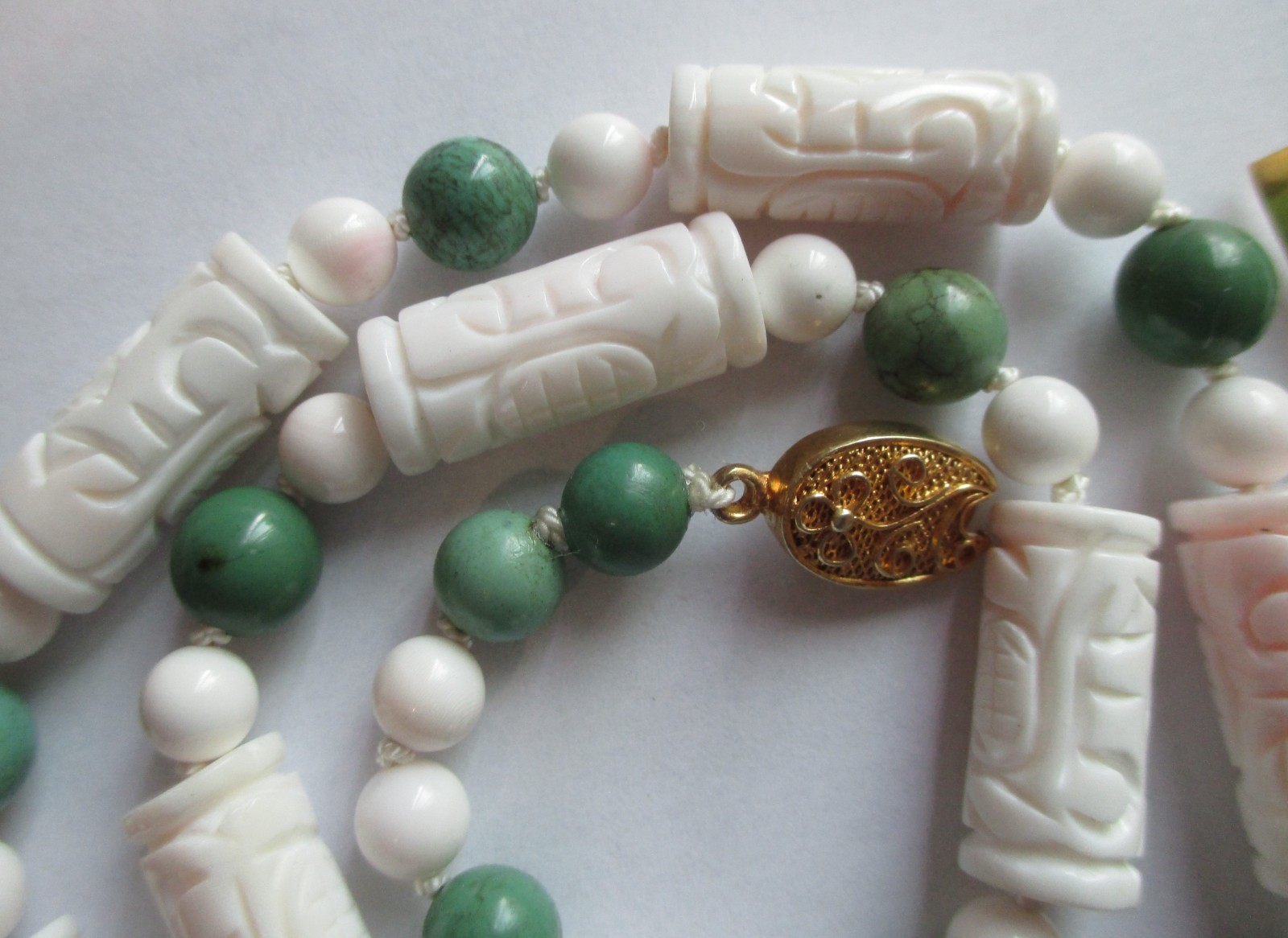 VINTAGE CARVED SHOU BARREL CONCH SHELL CORAL TURQUOISE BEAD NECKLACE STERLING