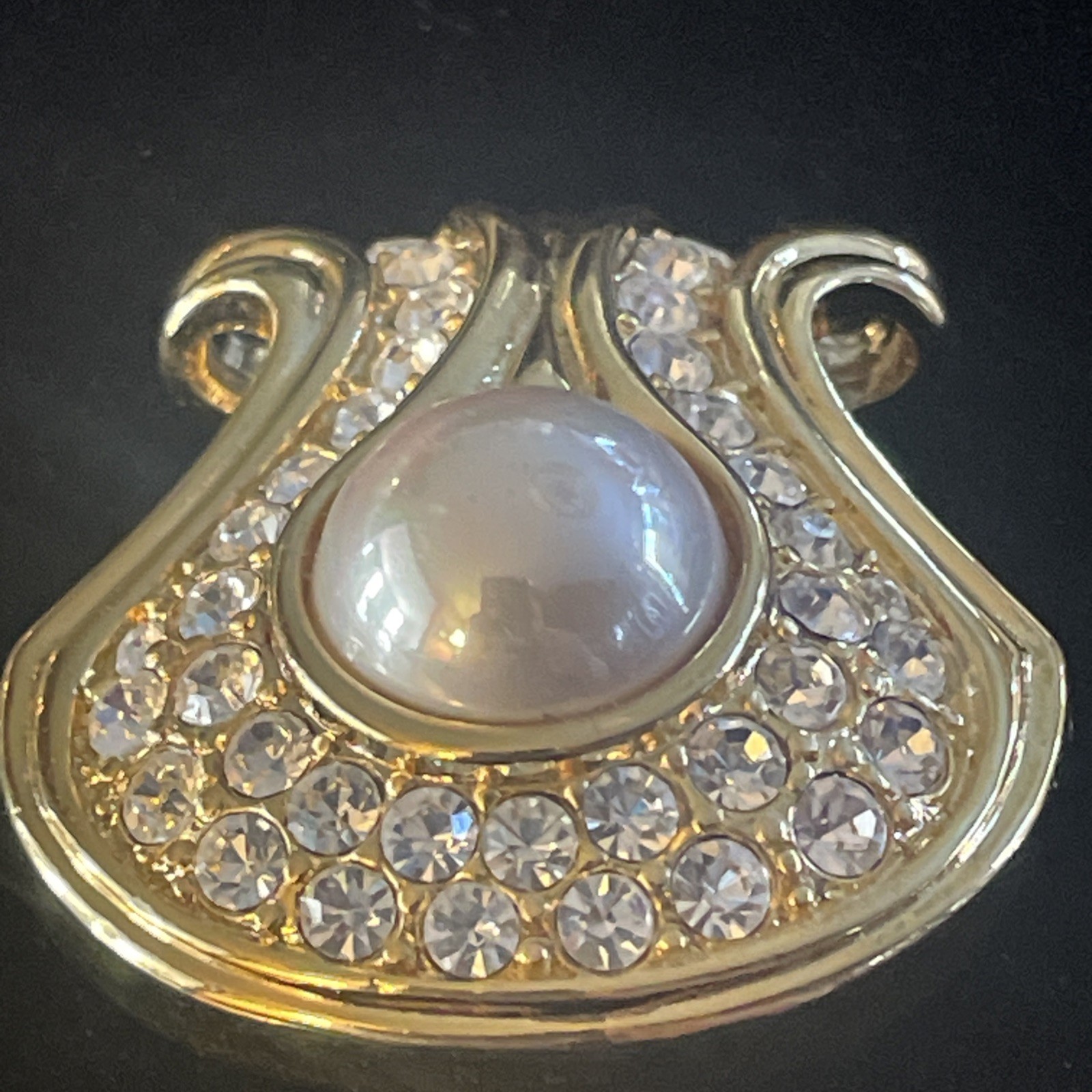 Nolan Miller Glamour Collection Rhinestone & Pearl Large Pendant Only T25