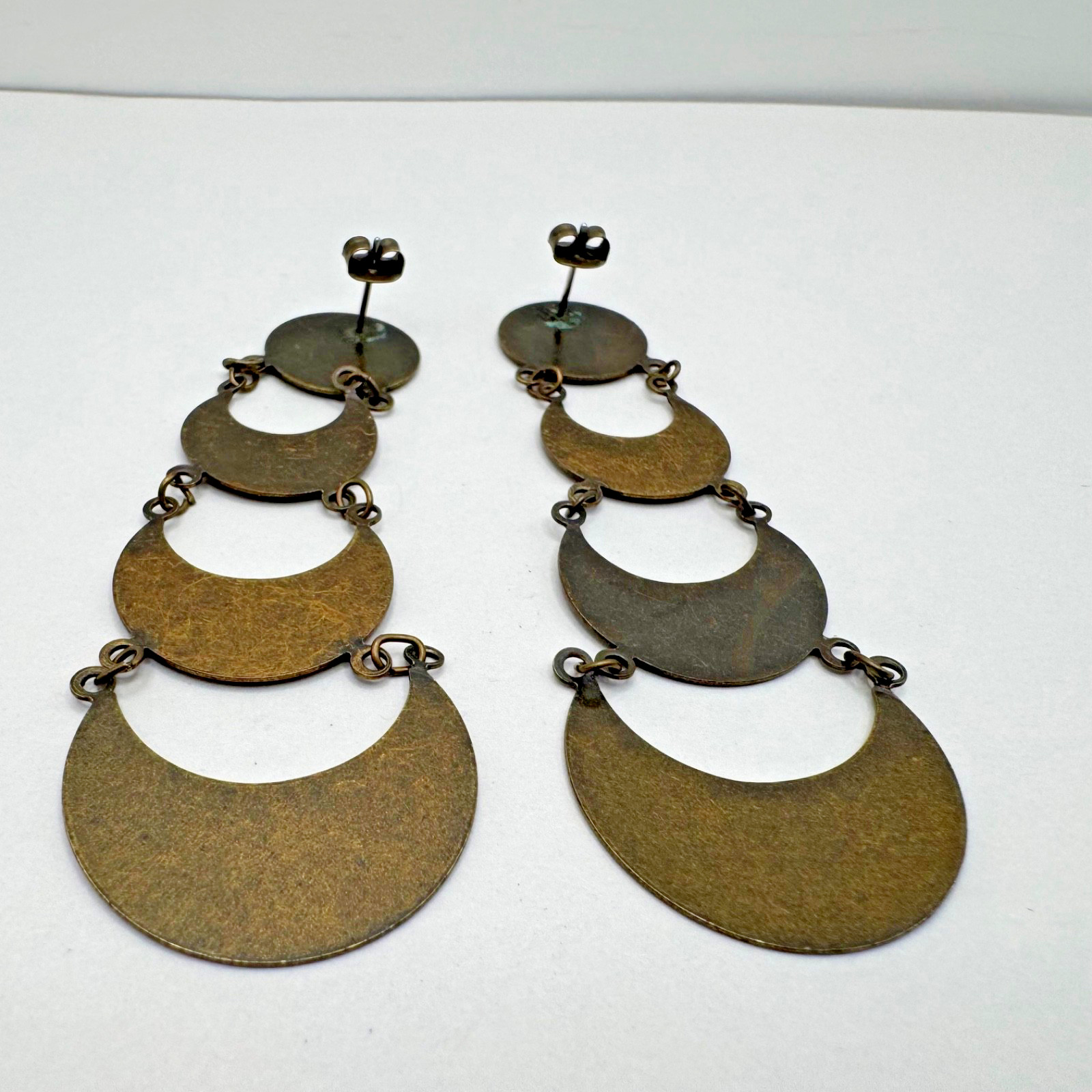 Vintage Brass Geometric Dangle Pierced Earrings Boho Mod Statement Tiered Disc