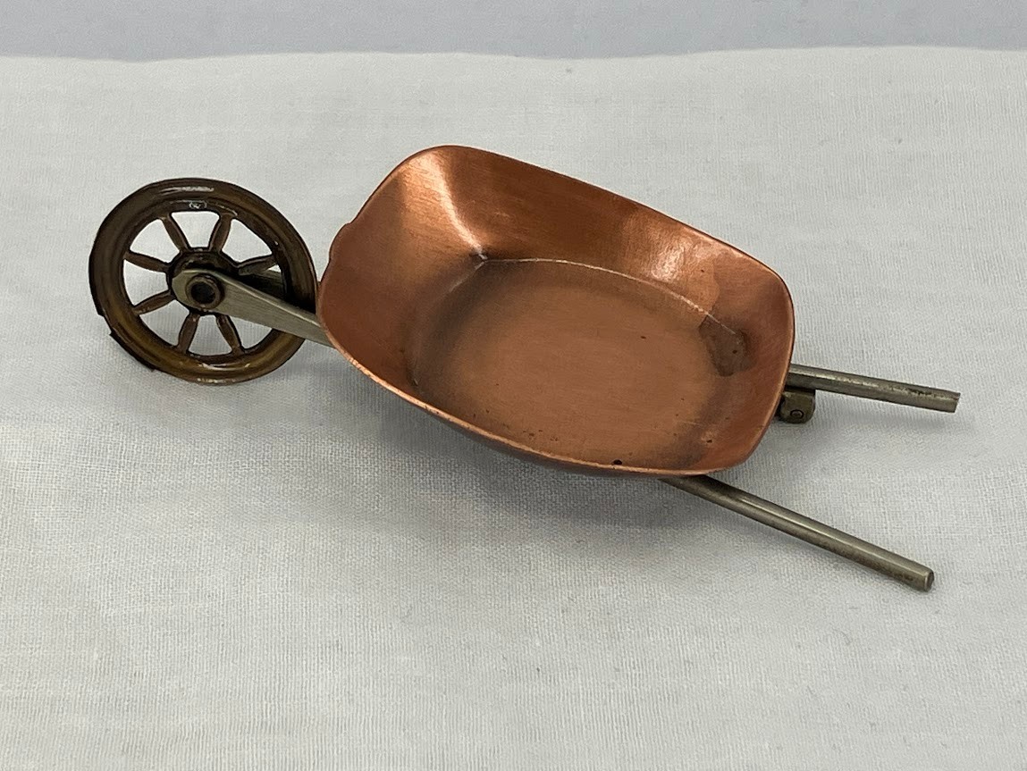 Vintage Copper Wheelbarrow Brooch Movable 3″ Pin