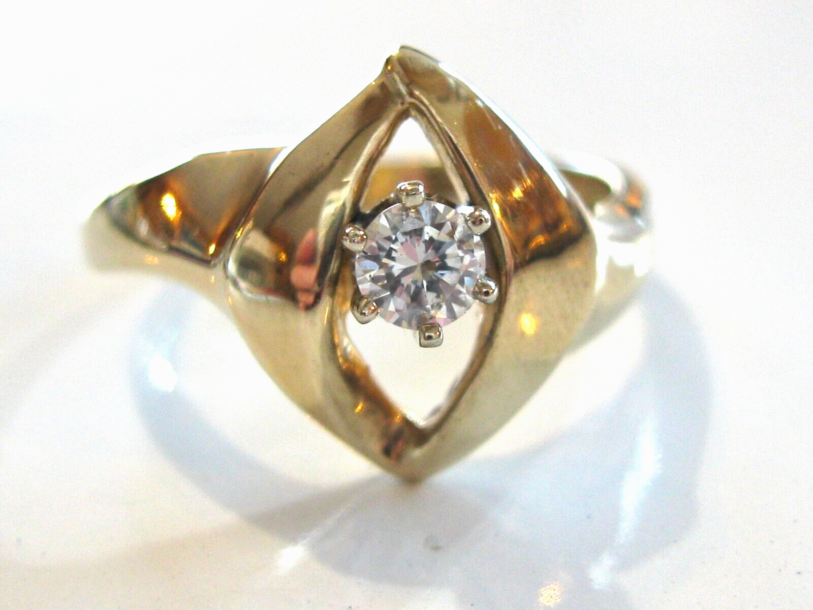 VINTAGE MOD RETRO DIAMOND ENGAGEMENT PROMISE EVERY DAY RING 14K YELLOW GOLD RING