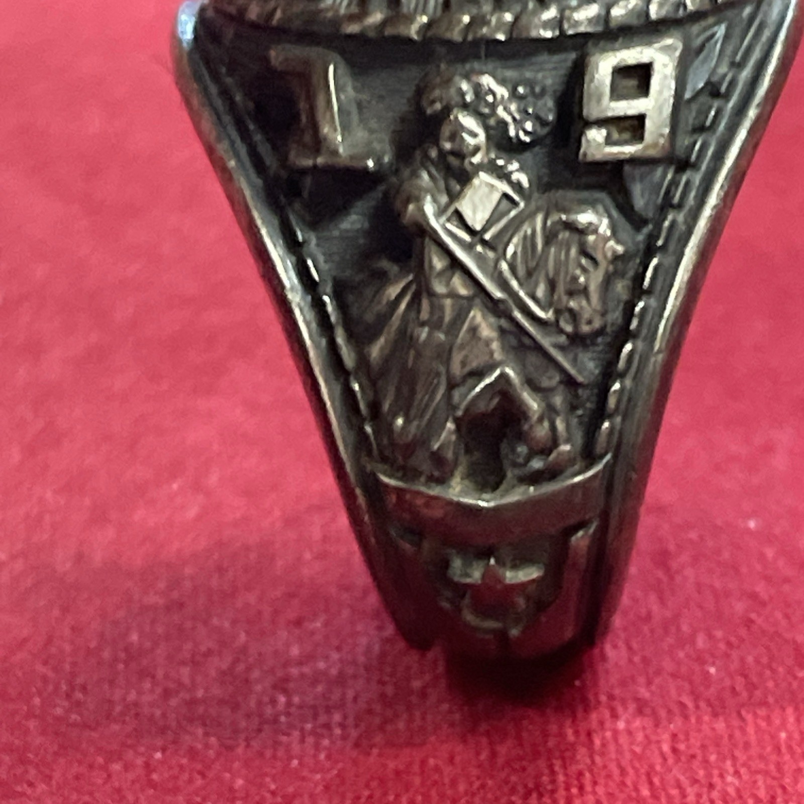 Vintage 1978 Selma High School Knights Of Pythias Purple Stone Class Ring Size 9