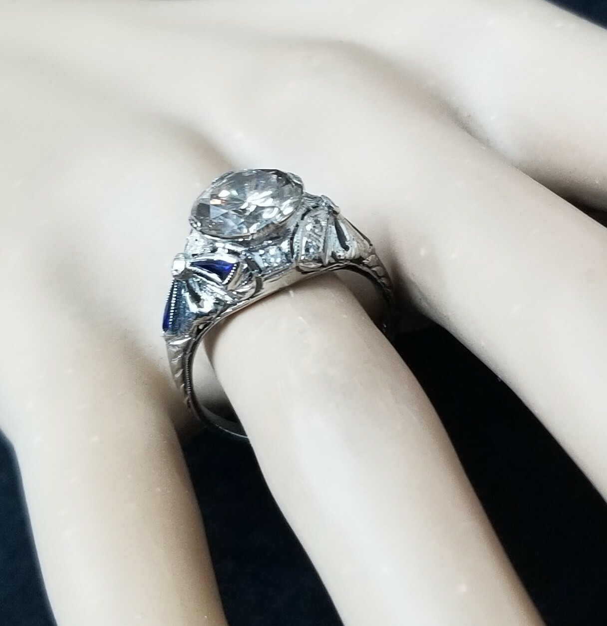 18k White Gold Vintage Filigree Engagement Ring 2.65ct Round Champagne Diamond