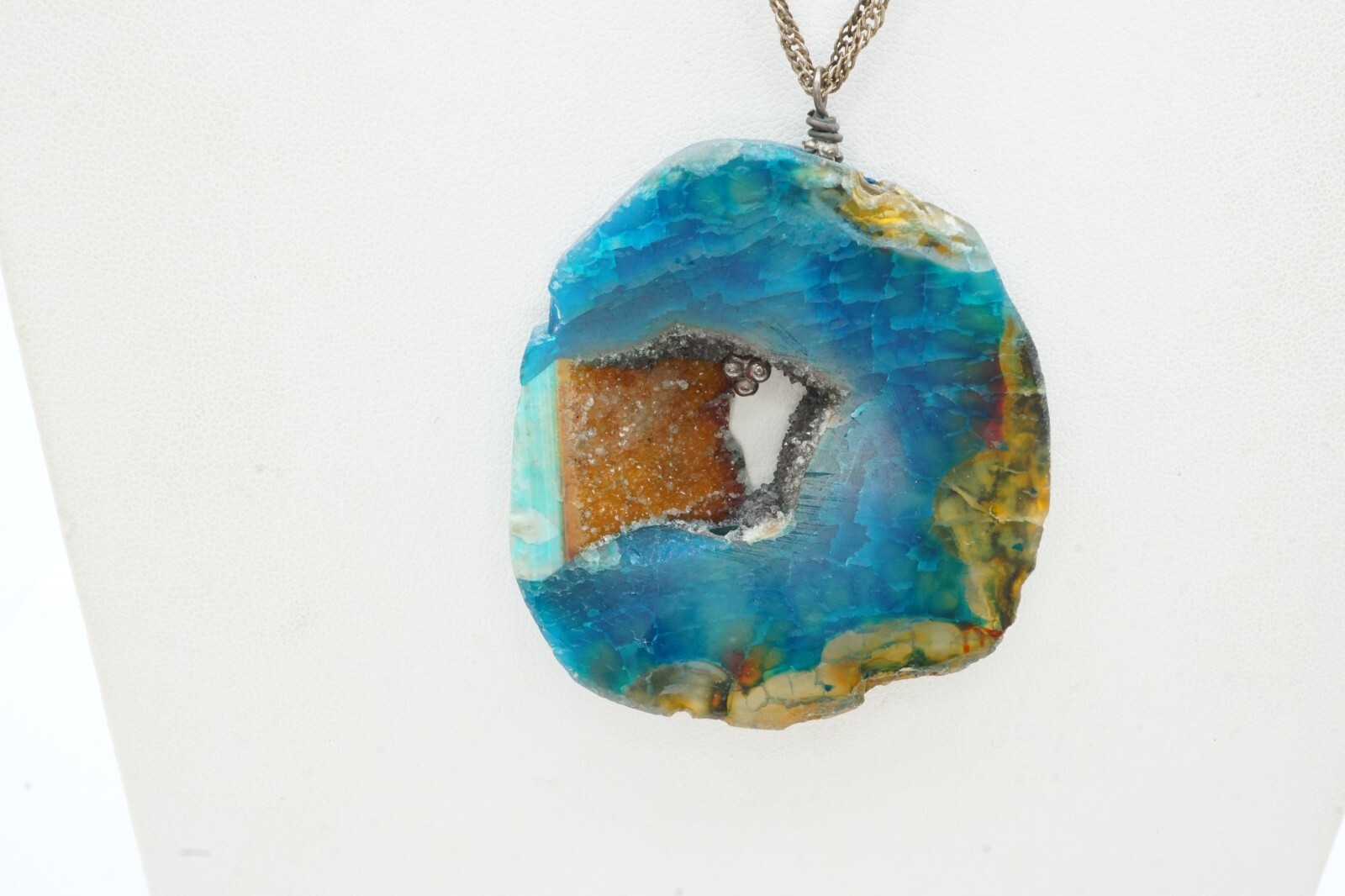 Vintage Necklace Silver Tone Blue Agate Geode 19″