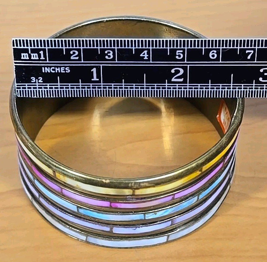 Vtg Brass Bangle Inlay Mother Of Pearl/Abalone Bracelet Multicolor 1.25″ W India