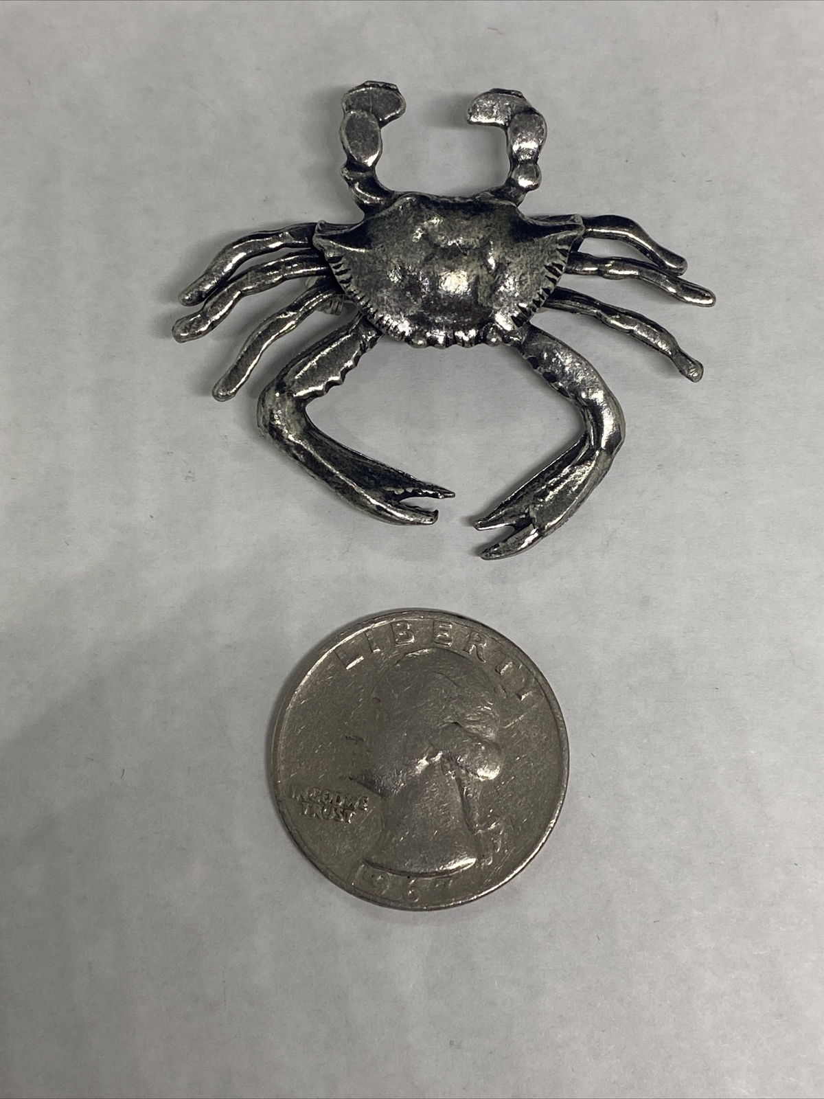 Vintage Salisbury Pewter Crab Brooch Pin Ocean Beach Animal Jewelry Signed 2″
