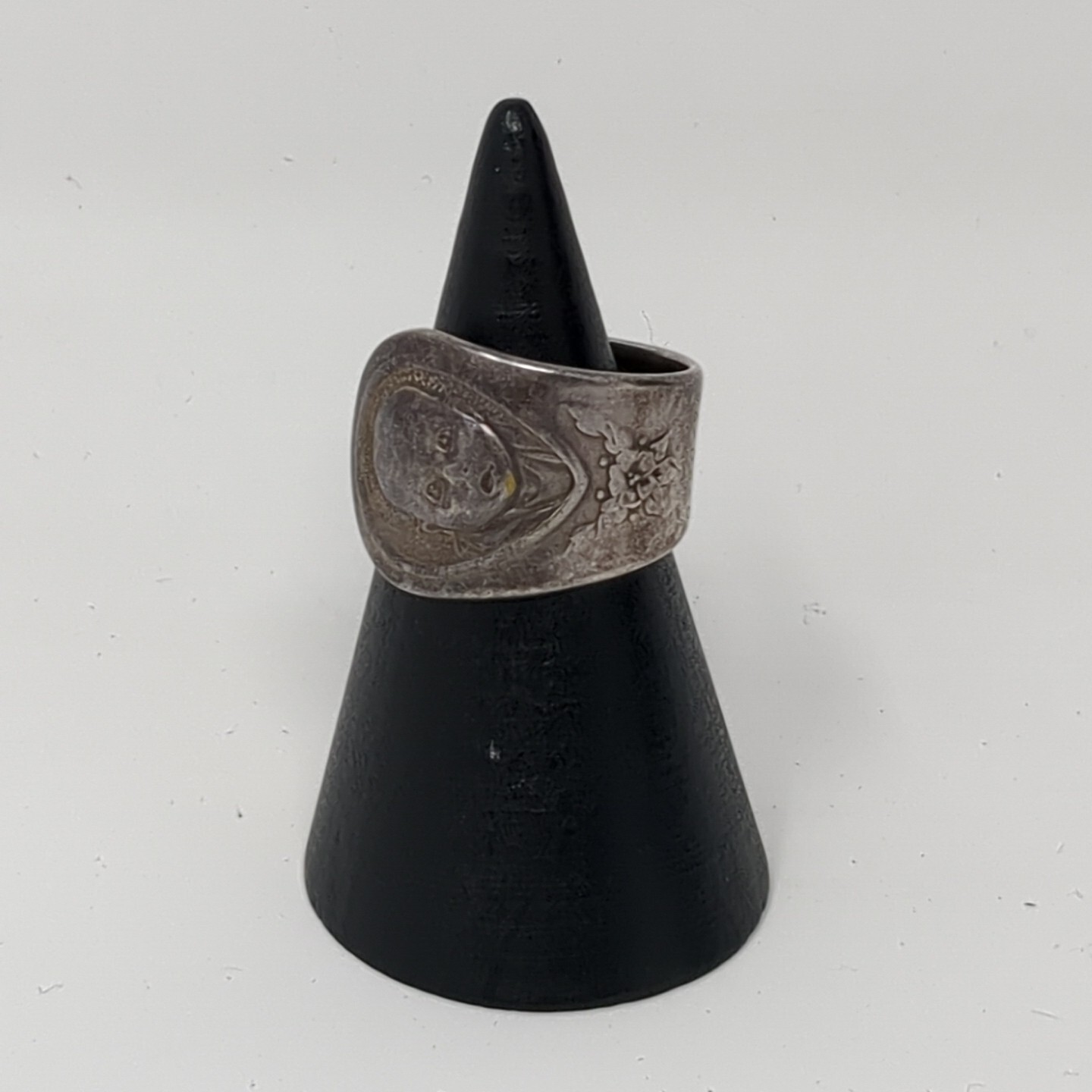 Vintage Etched Oneida Baby Gerber Spoon Ring Size 5.25 Dated 1975 1978