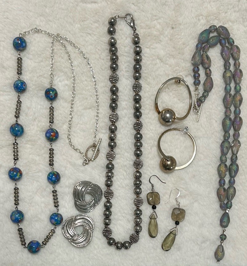 Vintage 90’s Jewelry Lot Of 6 Turquoise Lavender Silver Tone Necklace Earrings