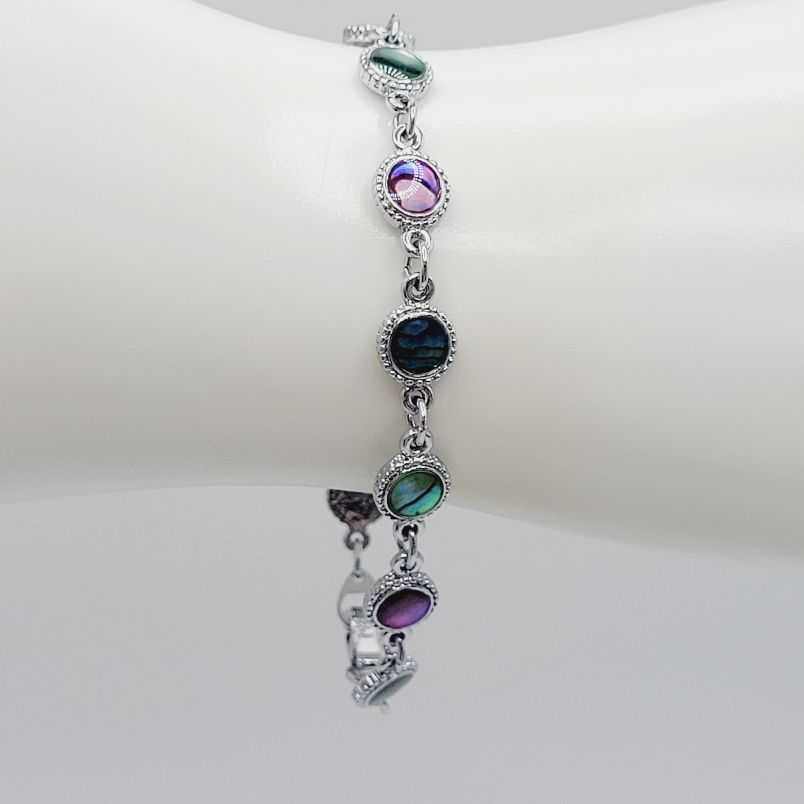Signed SJ Colorful Paua Abalone Shell Silver Tone Link Vintage Bracelet 7.25 in