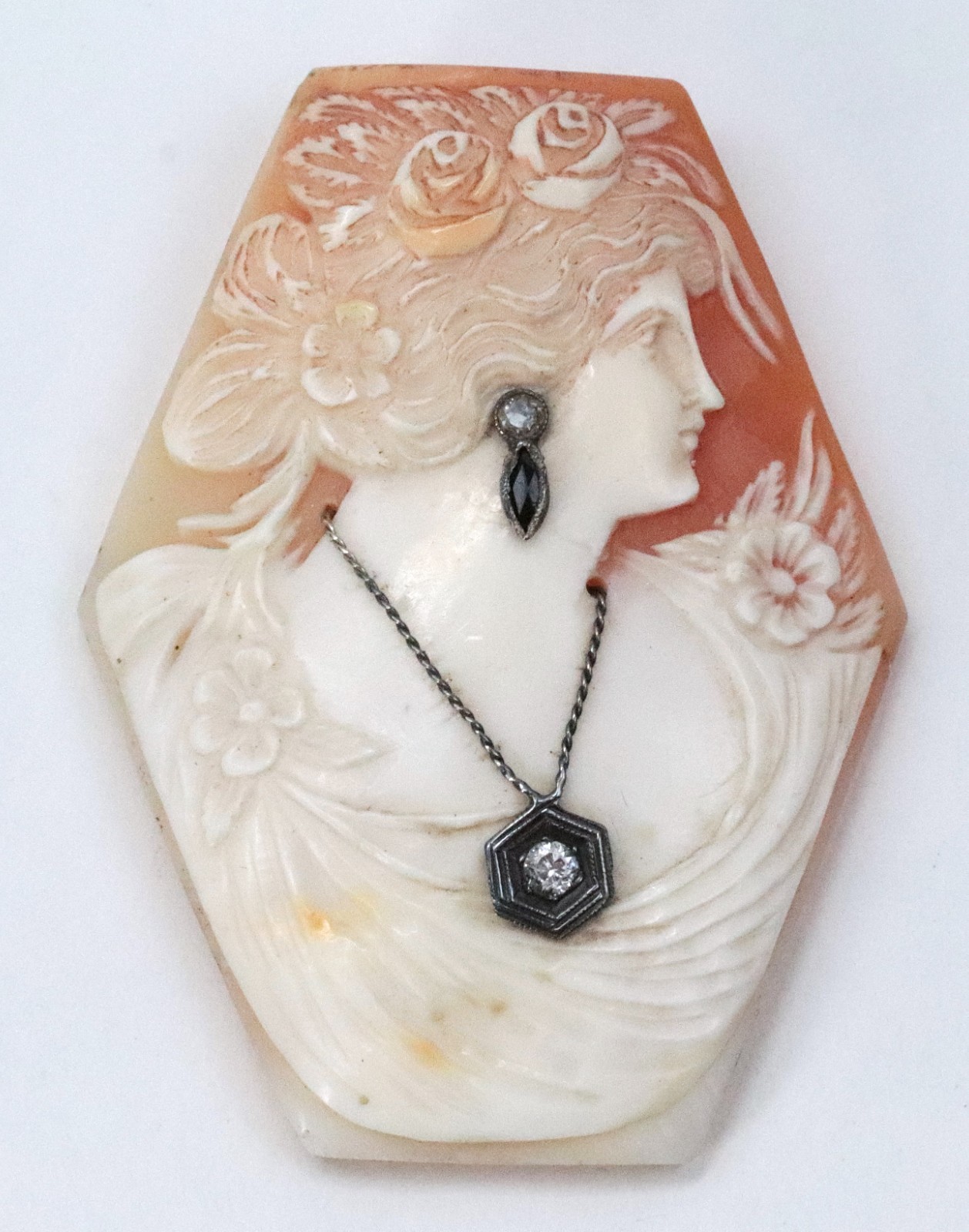Vintage Ladies Carved Shell & Diamond Cameo Circa 1920s