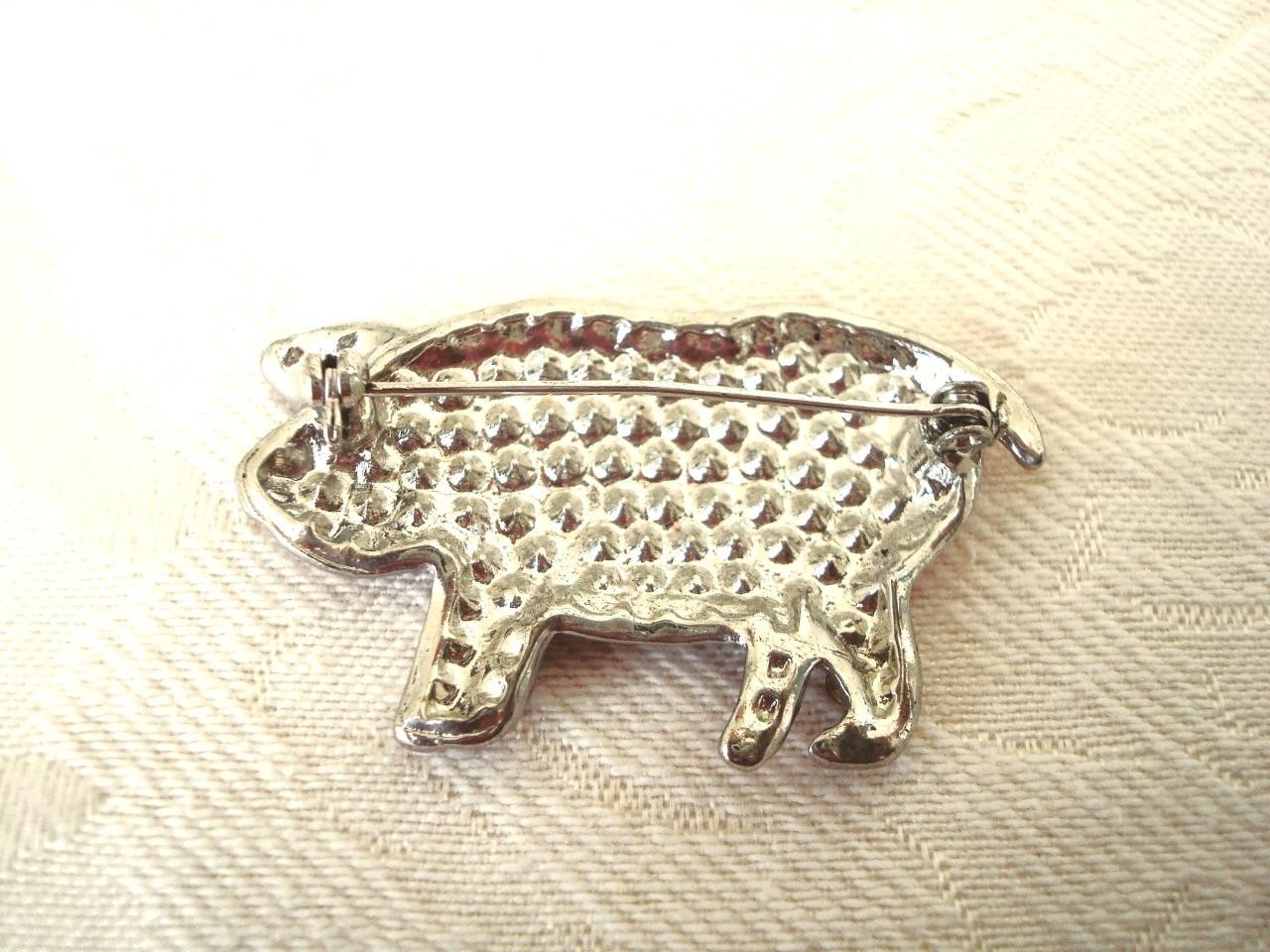 Silver Tone Pig Piggy Pin Brooch With Pink Rhinestones Black Eye KJ