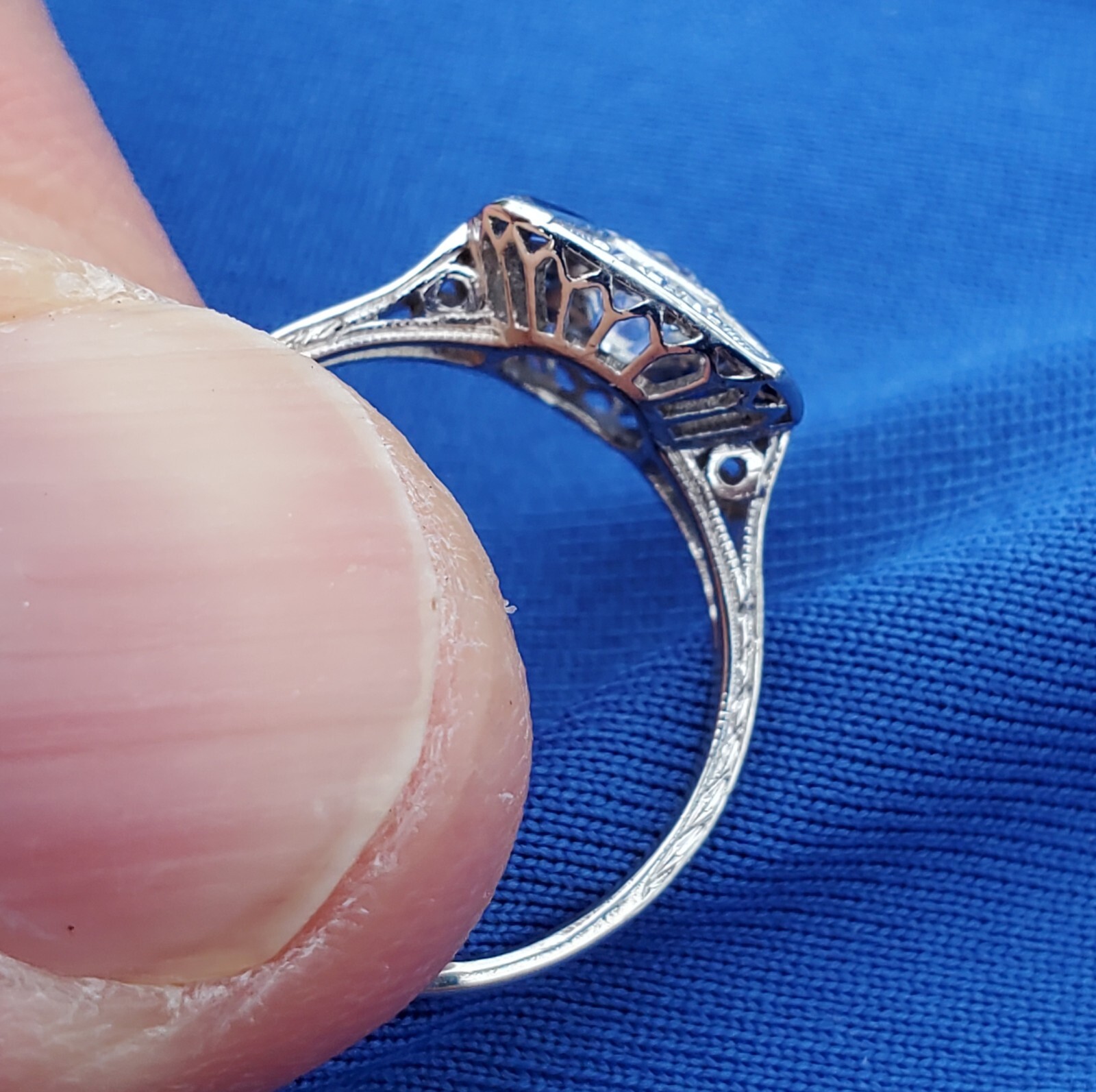 Original EARTH MINED DIAMOND Deco PLATINUM Engagement Ring Vintage Solitaire 5