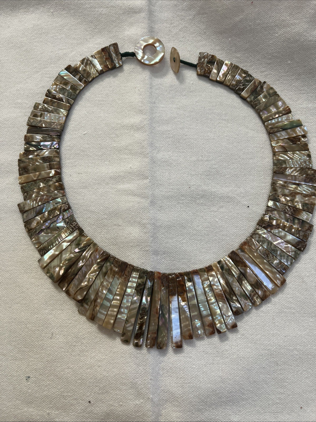 Vintage reversible graduated Abalone Paua Shell collar necklace Stunning