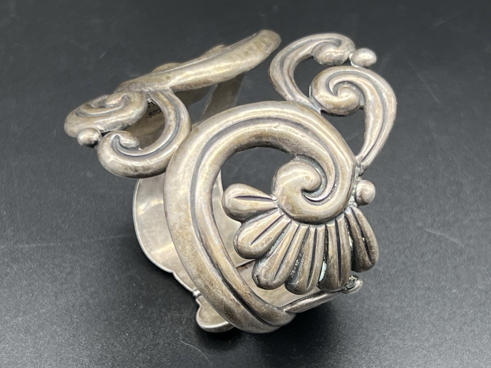 Solid Silver 980 Clamper Bracelet GERARDO LOPEZ TAXCO High End Select Magnifico!