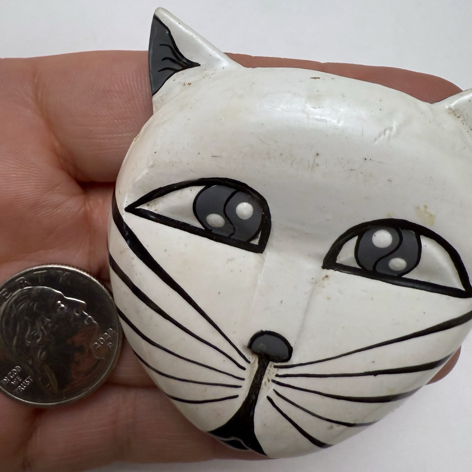 Vintage Wooden White Black Kitten Cat Brooch Pin