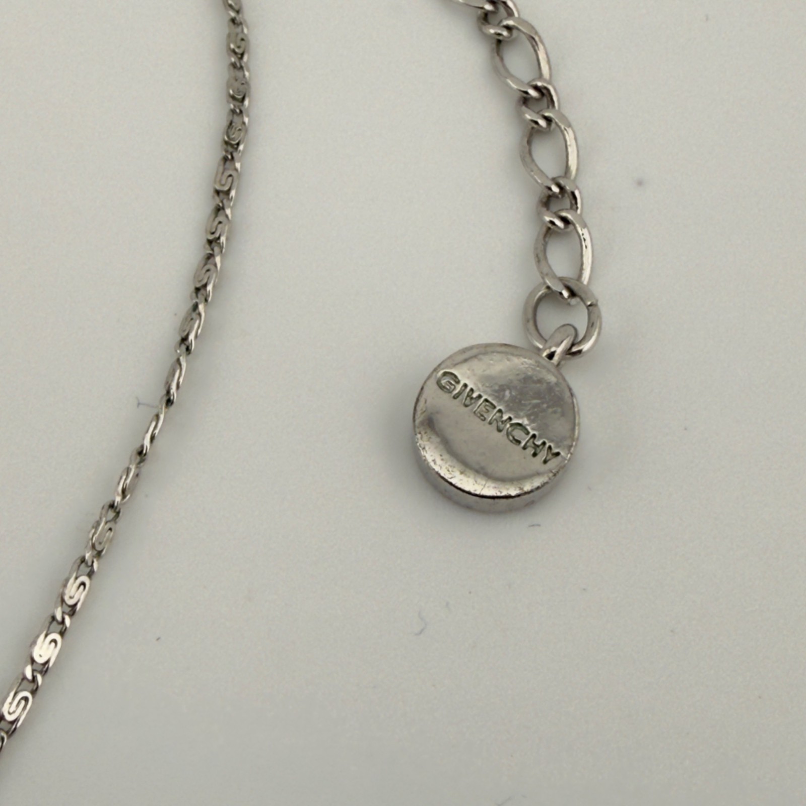 Givenchy Signed Blue Crystal Y Drop Necklace Silver Tone Chain Lariat 18″