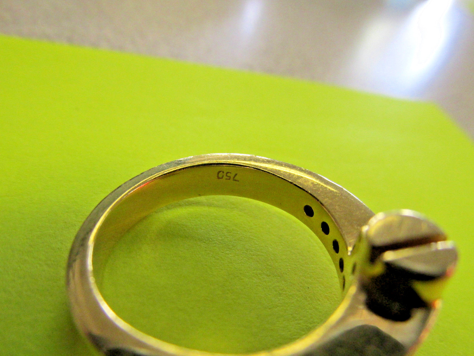 Beautiful 18k Gold 1.00 ctw. VS1-G Modern Diamond Ring size 7.75 Make Offer