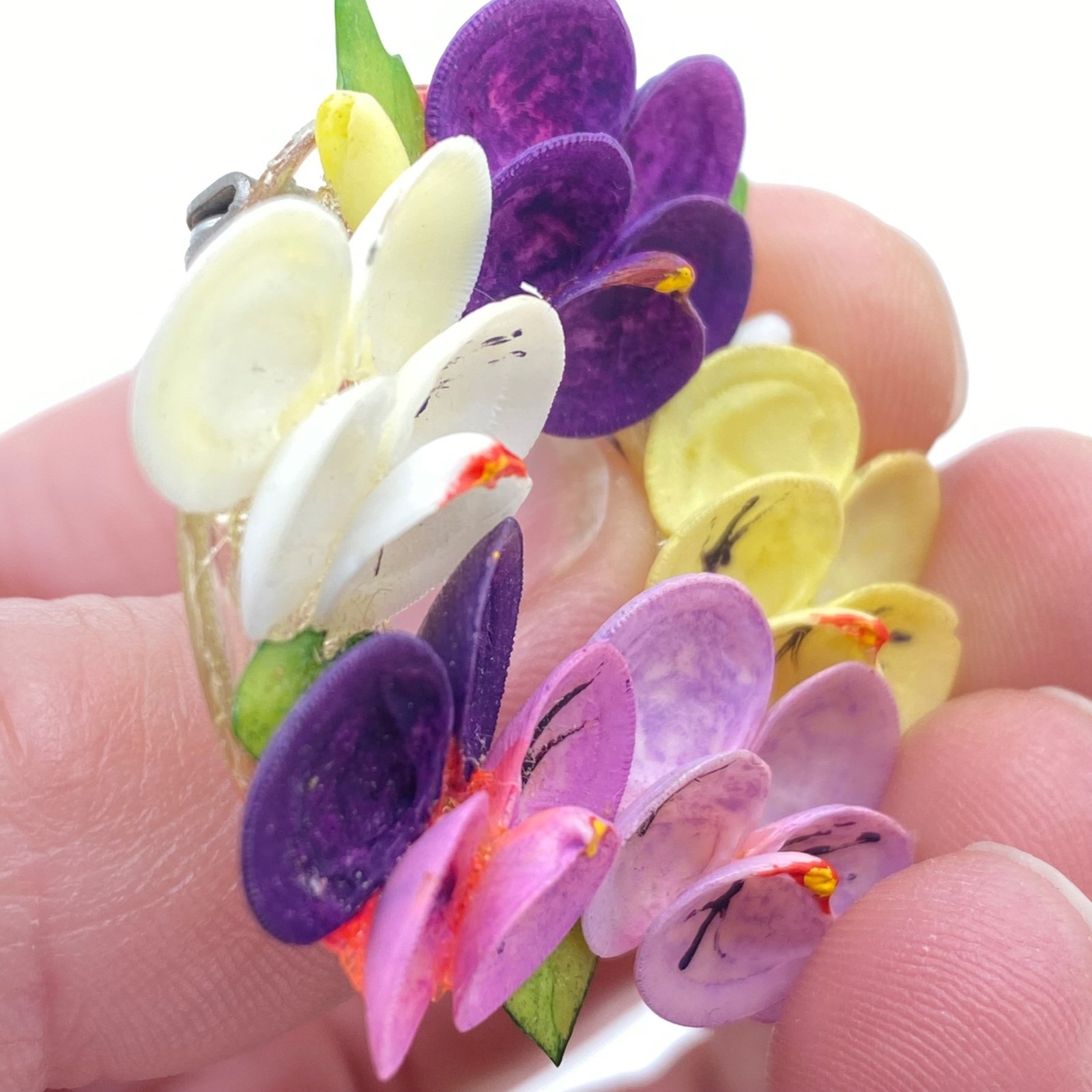 Vintage Shell Pansy Brooch Spring Multi Color Hand Painted Pastel