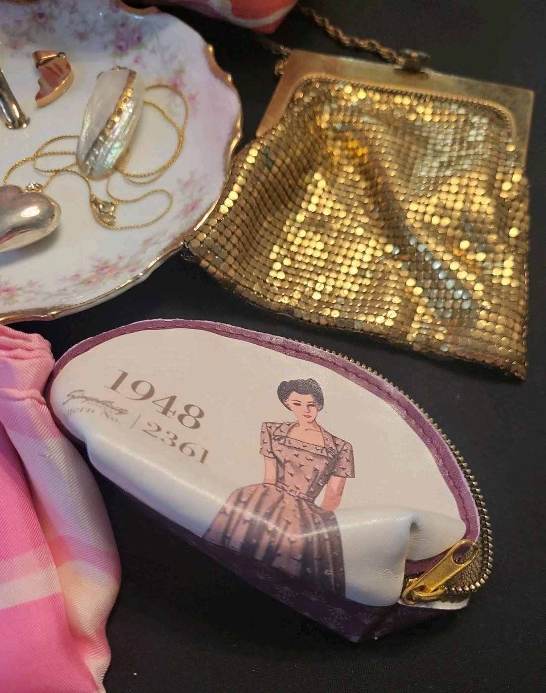 Vintage Now Ladies Mixed Lot Nappy Whiting & Davis Bag Compact Coin Purse More