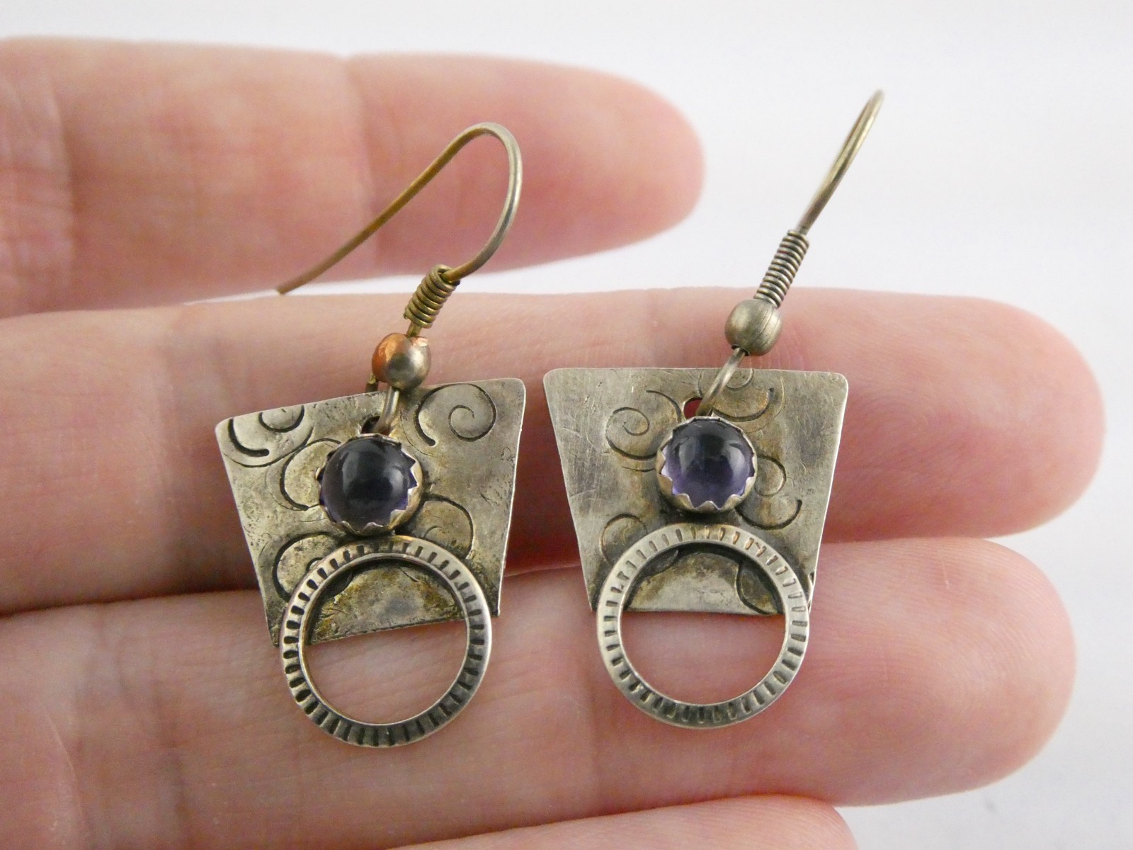 Vintage Sterling Silver Artisan Mixed Metals Iolite Hook Earrings 4.3g 1.25 Inch