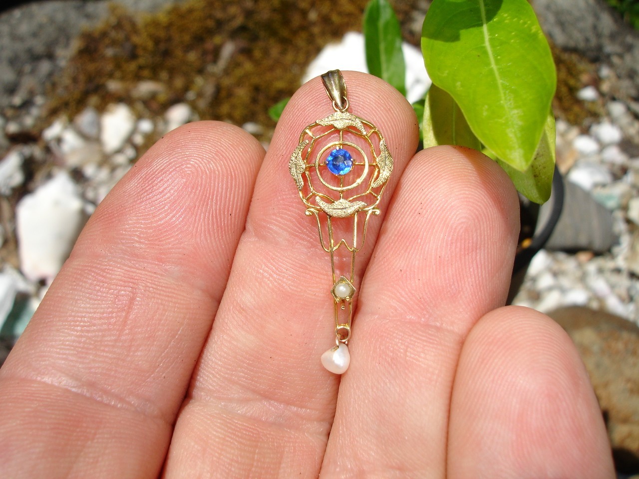 antique 10K gold blue birthstone Lavalier Pendant charm dangle drop wind pearl