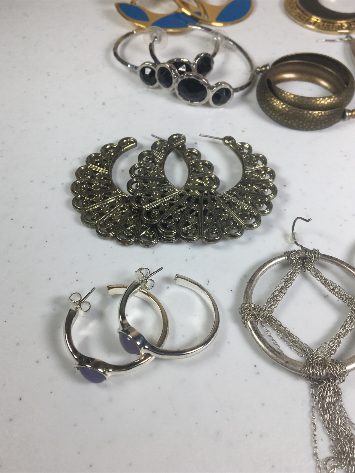Lot of 11 Pairs Assorted Earrings Hop Metallic Different Styles, Shapes Colors