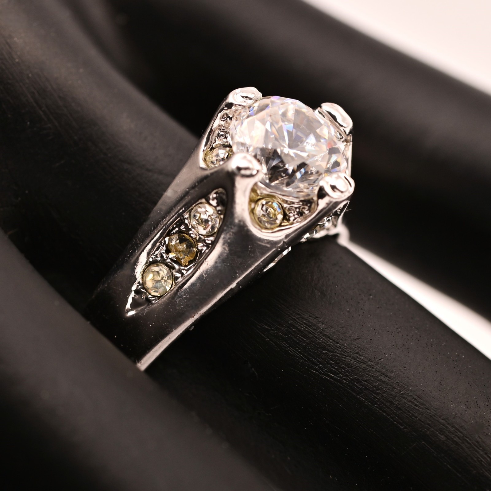 Antique Original Vintage Deco Designer Silver Moissanite Gemstone Estate Ring