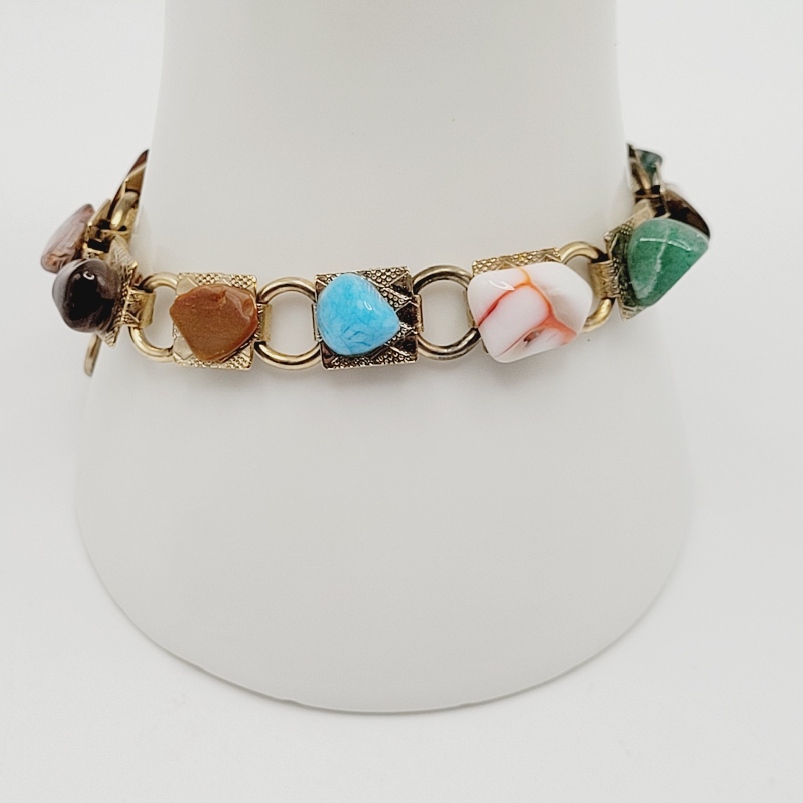 Souvenir Louisiana Natures Worldwide Polished Gemstones Gold Tone Vtg Bracelet