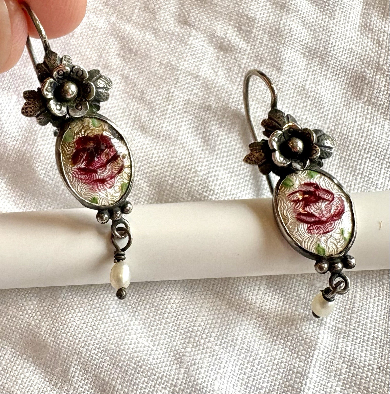 Taxco Vintage 925 Sterling Silver Enamel Flower Design Dangle Earrings – 1 Inch