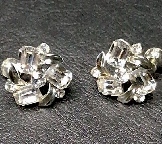 Vtg Signed Lisner 1950s Demi-Parure Emerald-Cut Rhinestone Brooch & Earrings EUC