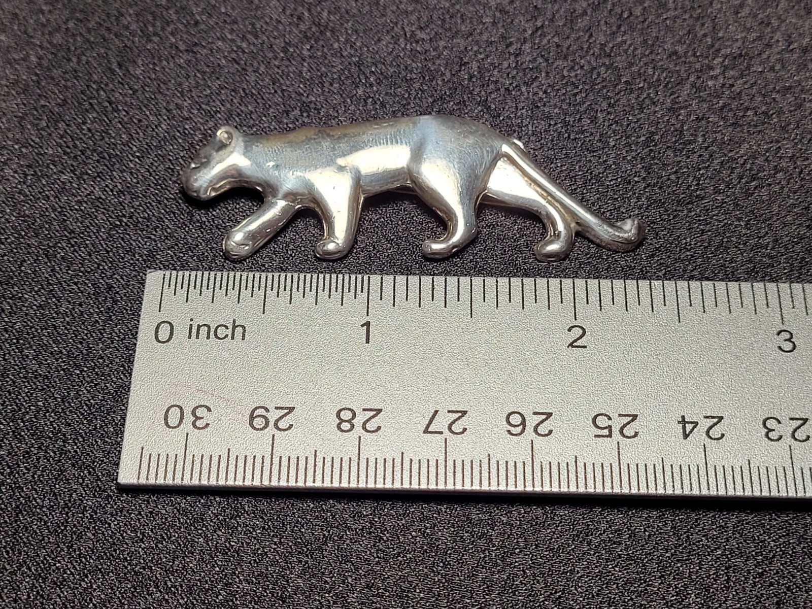 Leopard Brooch Pin Unknown Artist 970 Silver 7.1 Grams I-10055