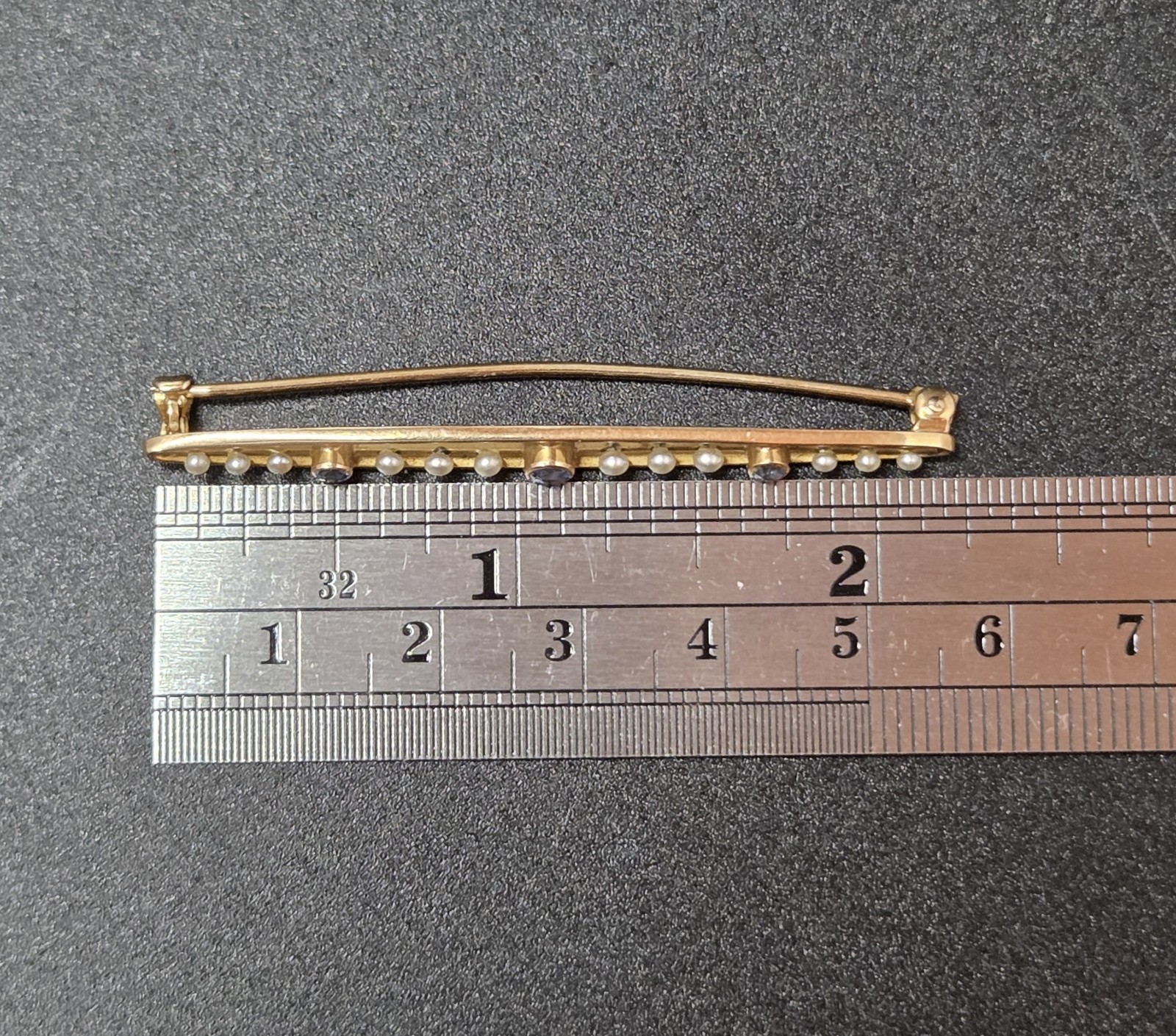14K Yellow Gold Edwardian Topaz Pearl 2-1/4″ Bar Pin 3.3g Vintage