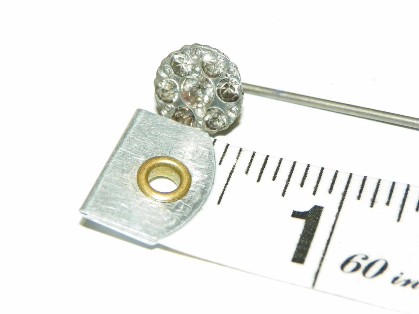 Antique Victorian Clear facet Glass 7 Stones 2.5″ Stick Pin Unknown Metal/decor