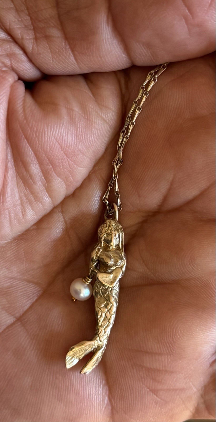 MERMAID with Pearl Gold Filled PENDANT on Gold Plate CHAIN Holding Heart