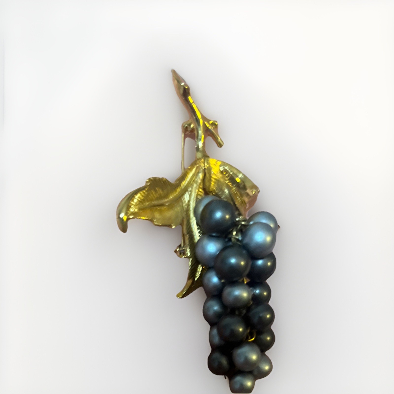 Vintage Marcel Boucher Bunch of Grapes Brooch Pin 0099 Gold Tone Faux Pearls
