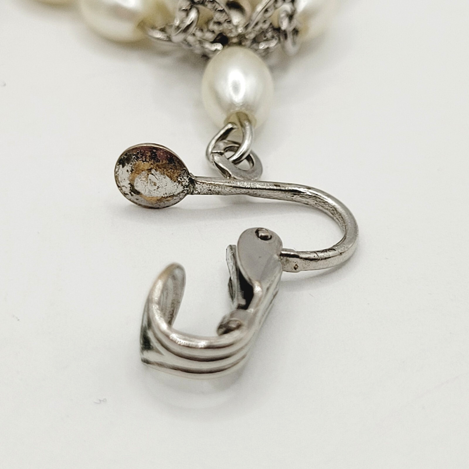 Faux Pearl Drop Dangle Cluster Silver Tone Clip On Fancy Vtg Costume Earrings