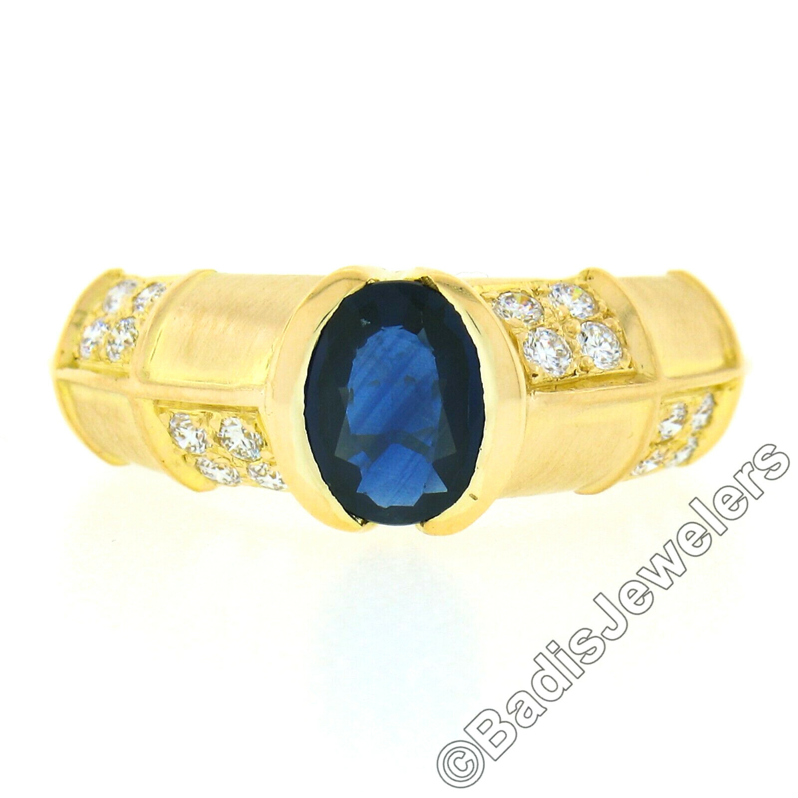 Vintage 18K Gold Oval Sapphire Solitaire w/ Pave Diamond Sides Dual Finish Ring