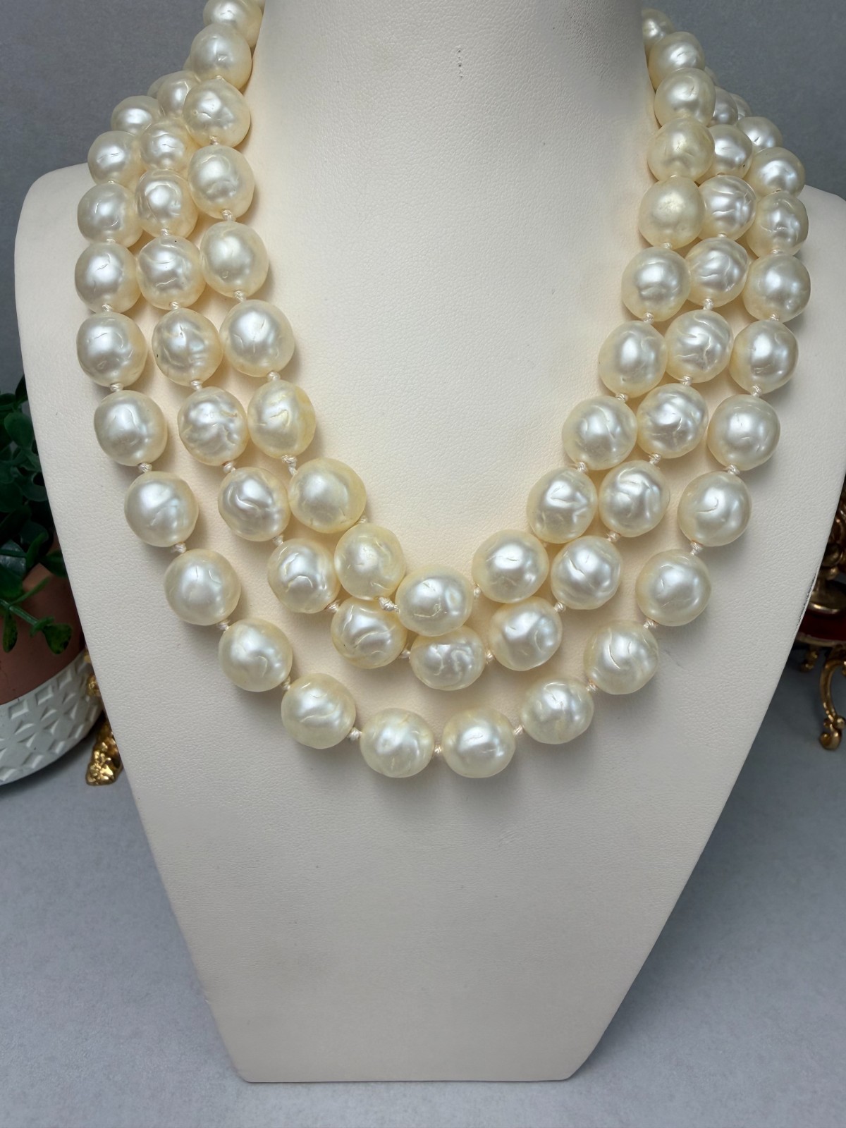 Vintage 3 Strand Baroque Faux Pearl Necklace Classic Elegant Bridal Style