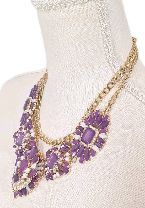VTG Retro Goldtone Purple Resin Gem Statement Bib Necklace Regal Floral Cluster