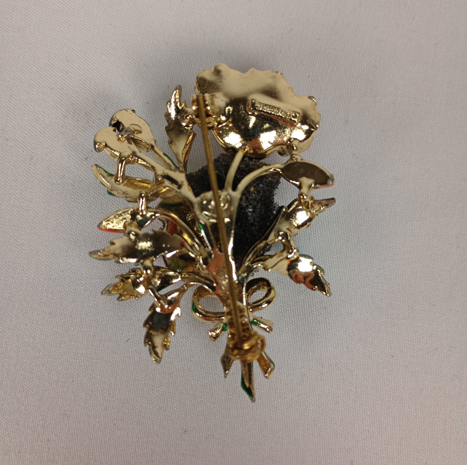 Vintage Exquisite Enamel Poppy Flower Brooch Red Orange Green Gold Tone 2″