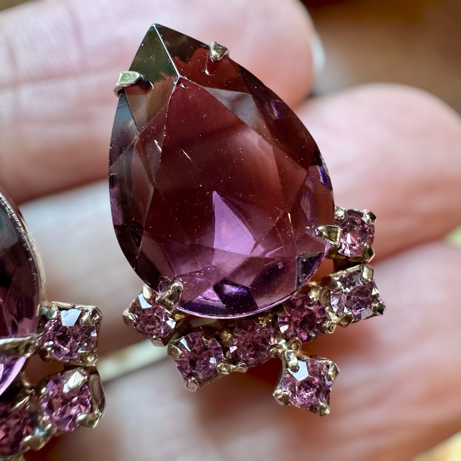 Vintage 1950s Clip Earrings 1 Inch Purple Pink Glass Rhinestones Gold Plated