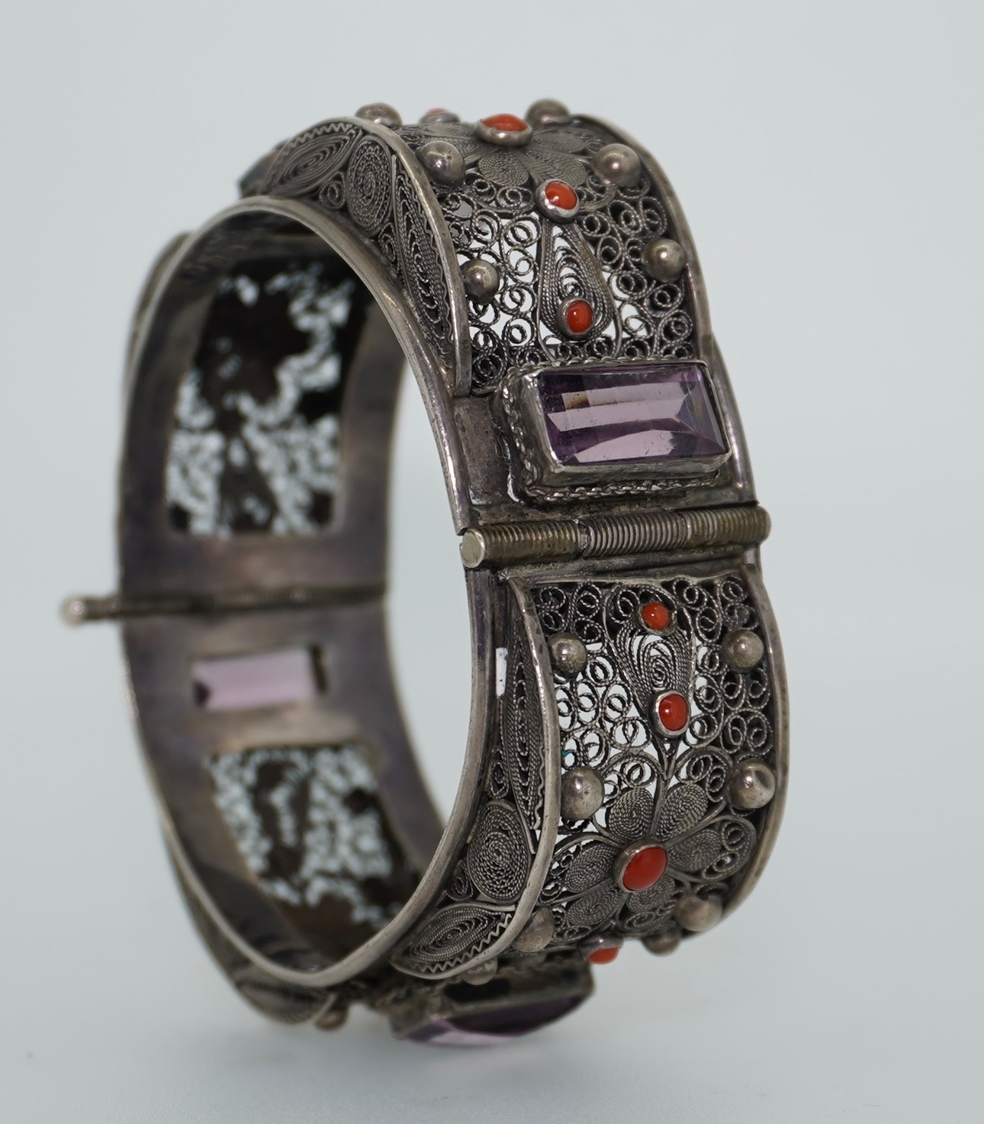 Vintage 800 Cannetille Coral & Amethyst Glass Bracelet