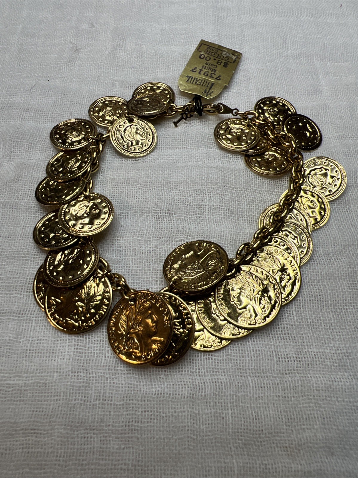 VTG Crown Trifari Jewels Antique Gold Roman Coin Demi Parure Set NOS 1978-85