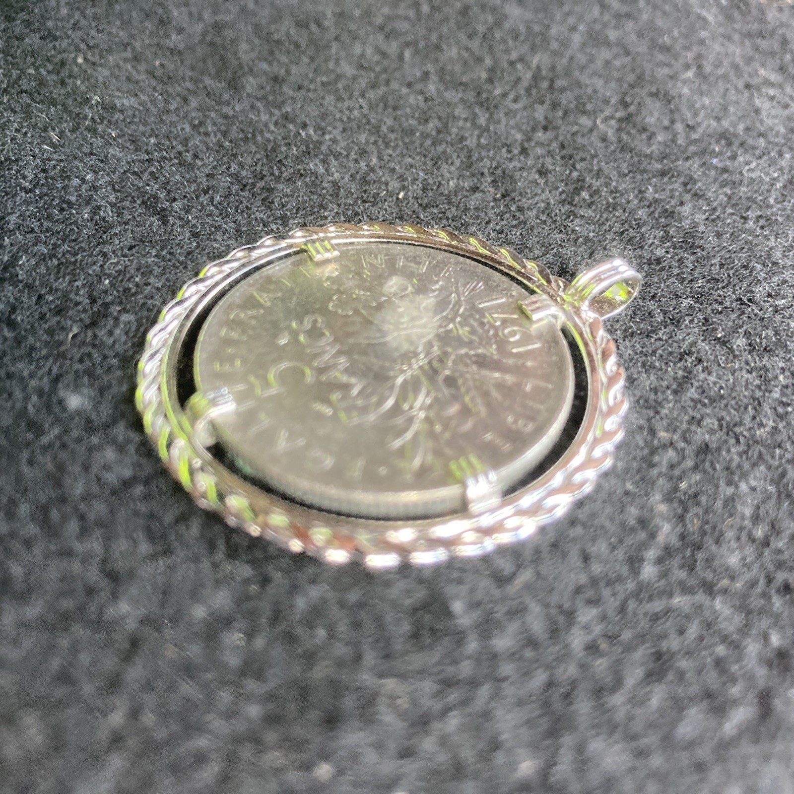 1971 5 Francs In Stainless Steel Bezel Vintage Coin Pendant