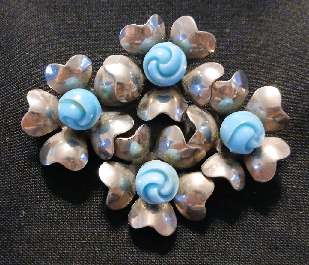 Hearts & Flowers Brooch w/ Aqua Blue Rose Centers 3 ” x 2″ Silvertone Vintage