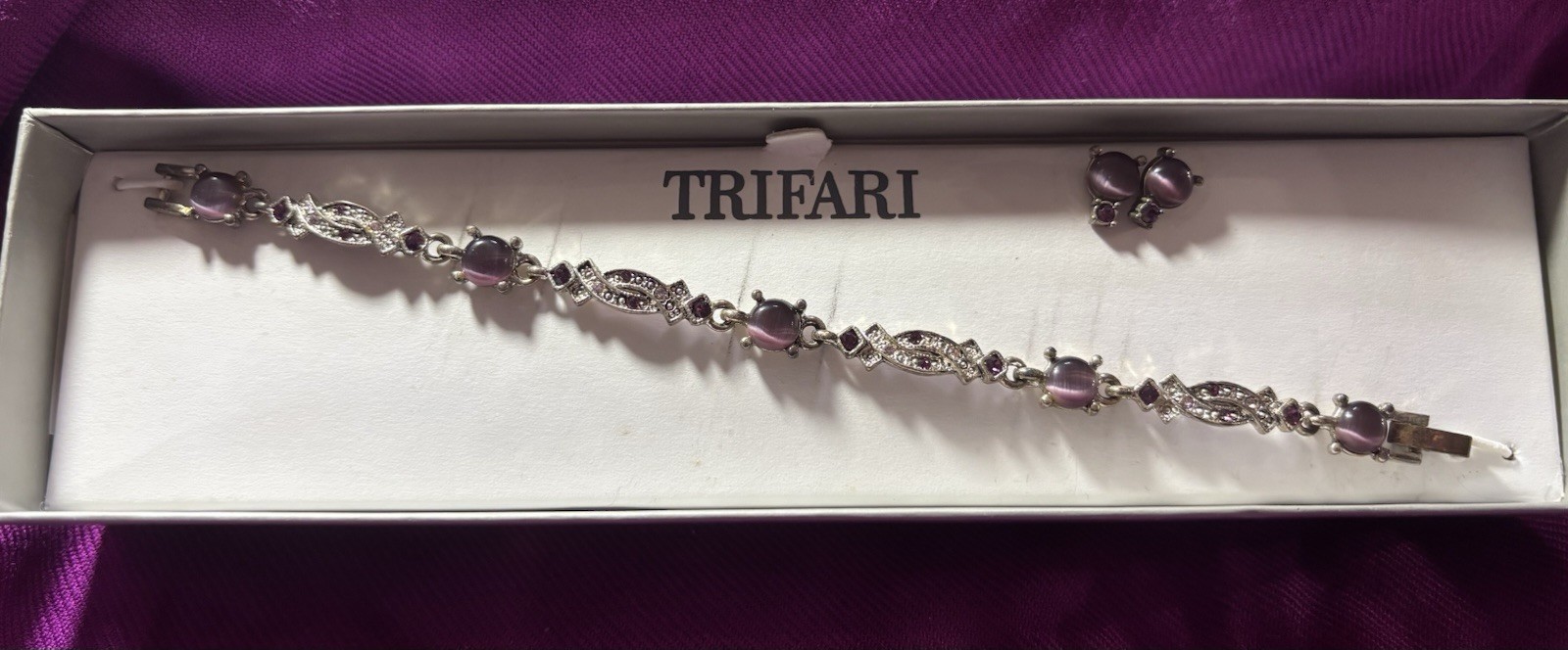 Trifari Vintage Necklace and Earring Set